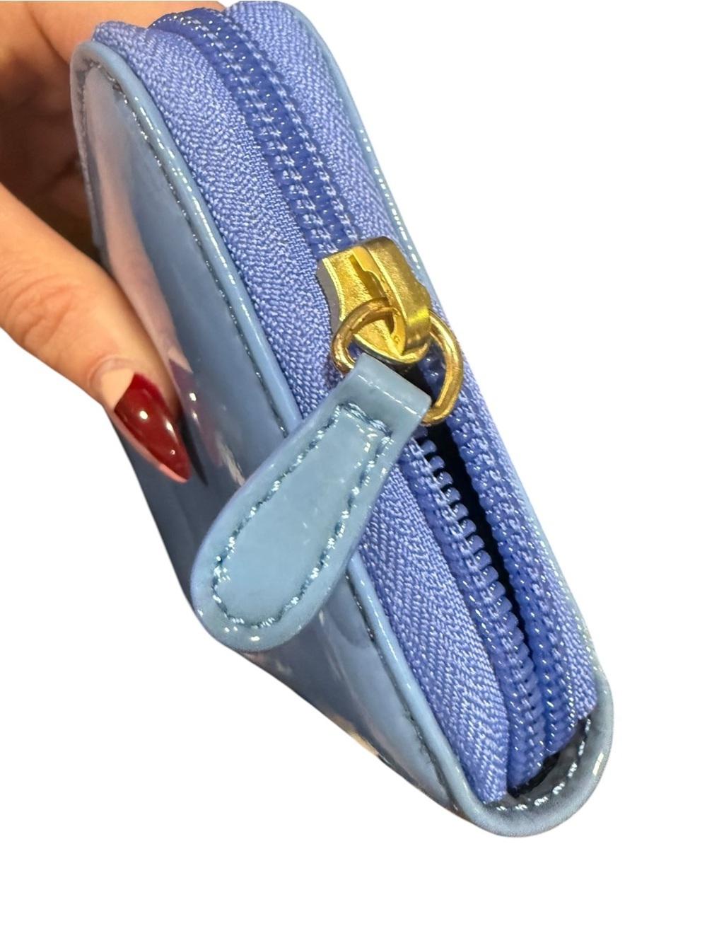 Vivienne Westwood Blue Patent Leather Orb Bow Zip Around Wallet - Picture 6 of 12